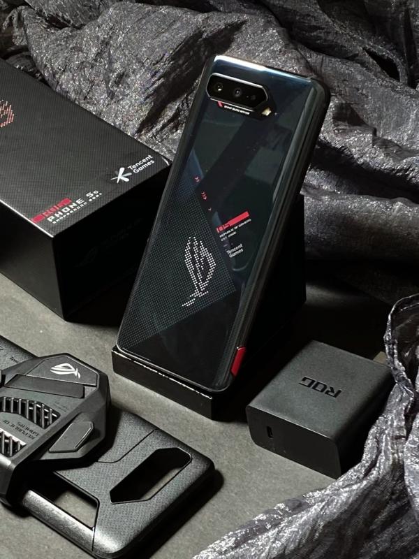 騰訊ROG遊戲手機5s——我的遊戲手機初體驗 騰訊ROG遊戲手機5s——我的遊戲手機初體驗