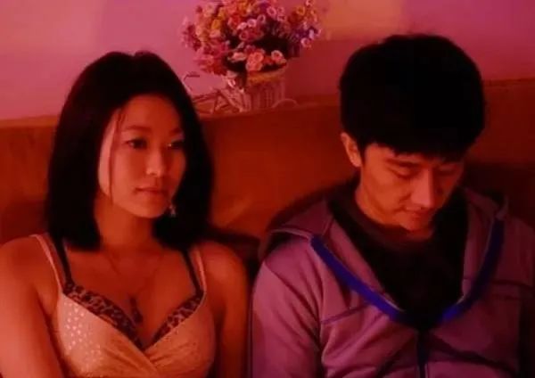 “圈中大姐大”和小鮮肉的瓜