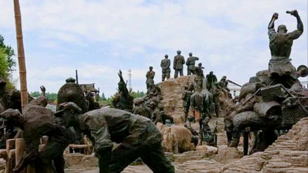 1982年,重慶發現一具戴著腳鐐的遺骸,身份公佈後直接驚動少將 1982年,重慶發現一具戴著腳鐐的遺骸,身份公佈後直接驚動少將