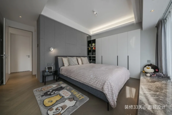 當飄窗多成了煩惱?這是取捨過的改善型三居室 當飄窗多成了煩惱?這是取捨過的改善型三居室