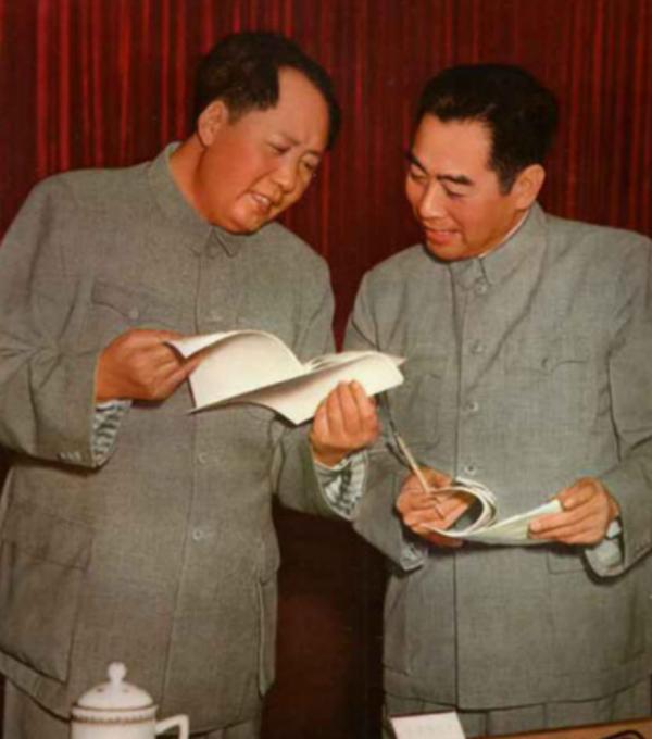 1965年，毛主席急電約見周恩來，接著6萬人神秘消失18年