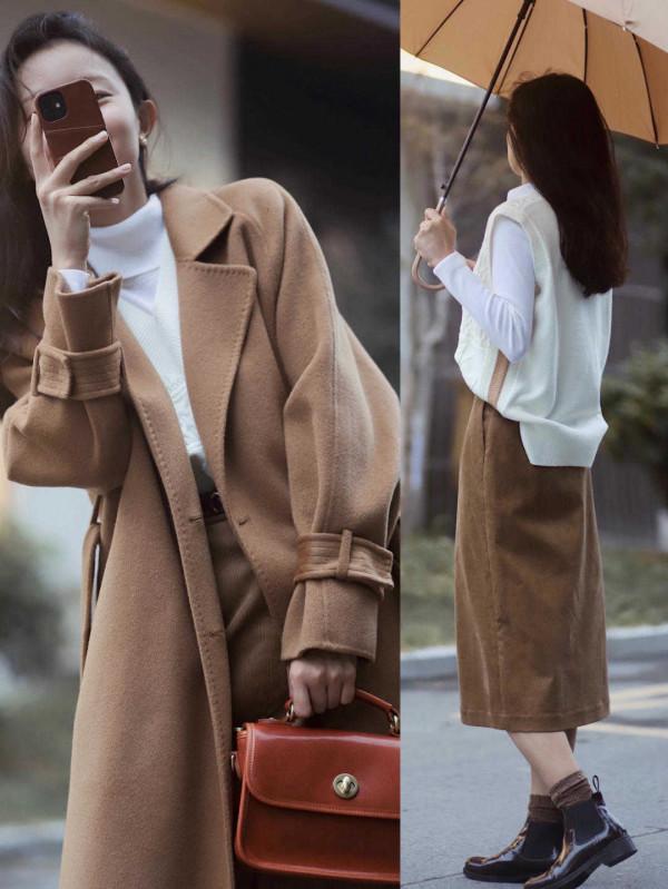 秋冬、比黑白灰更炸街的是什麼顏色？當然是大地色大衣，又颯又美