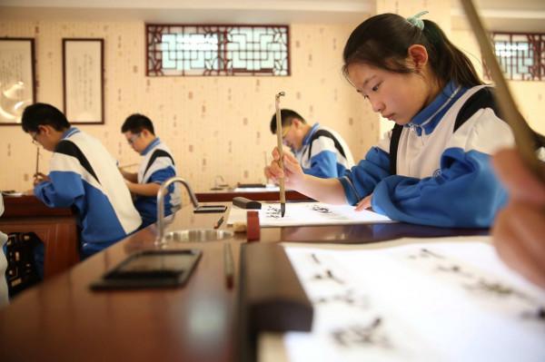 許多人質疑宇宙學的研究價值：人生短暫，研究宇宙有什麼意義？