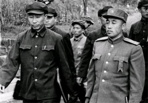 1955年解方被授予少將軍銜，彭老總：他是少將，我頂多當個中將