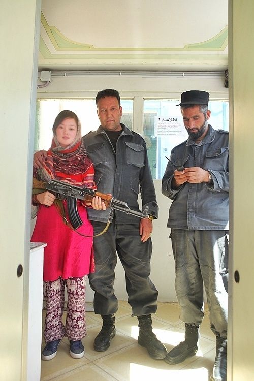 旅行過128個國家，阿富汗最危險，小酒店居然配14名荷槍實彈警衛