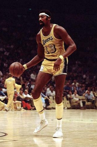 喬丹:科比的81分價值超越張伯倫100分,放到62賽季相當於117分 喬丹:科比的81分價值超越張伯倫100分,放到62賽季相當於117分