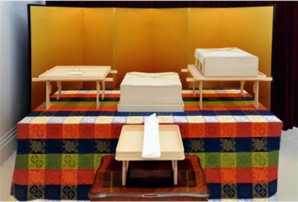 日本皇室納彩都送啥，還有等級劃分，雅子收到了5匹絲綢面料