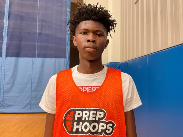 12分15板15帽，場均9.3封蓋！16歲美國天才中鋒，天賦太炸了啊