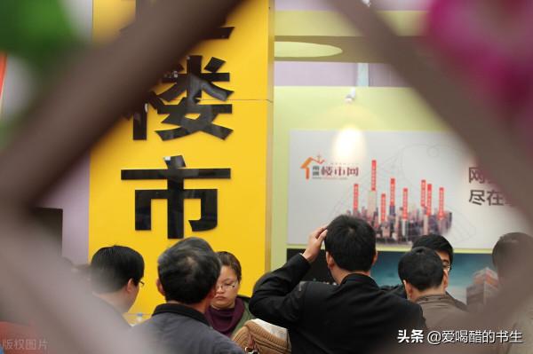 農村老年人街頭賣菜的真實原因何在？