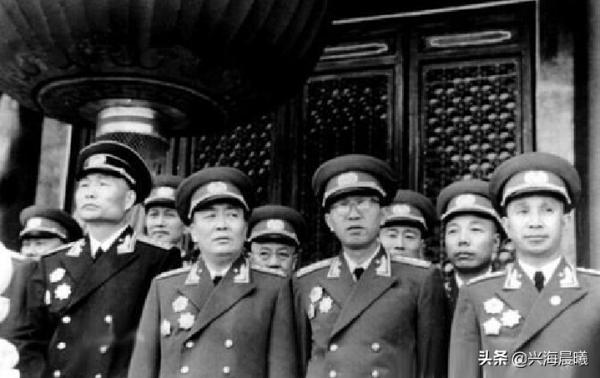 老帥們在軍委的工作分工和安排 老帥們在軍委的工作分工和安排