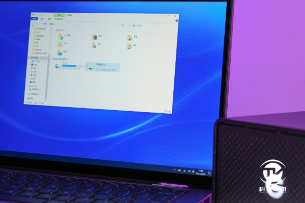 好萊塢影視行業特選 閃迪大師 G-RAID 2 桌面儲存器