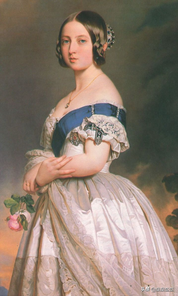 18歲登上王位，初戀俄國王儲，又與王夫恩愛數十年的維羅利亞女王