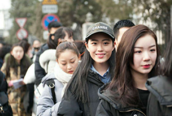 趙今麥被稱“星圈學霸”,看完她的課堂筆記,網友:難怪考524分 趙今麥被稱“星圈學霸”,看完她的課堂筆記,網友:難怪考524分