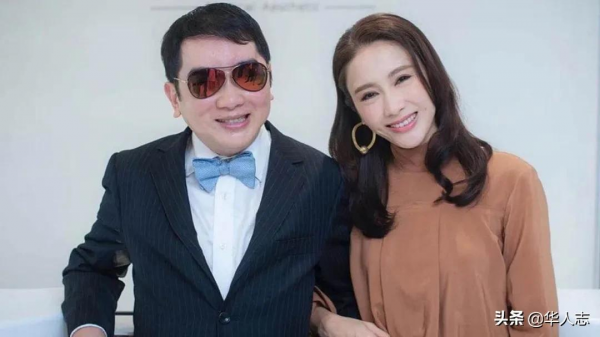 “最美趙敏”：為救弟弟嫁給殘障富豪，如今50歲美豔依舊