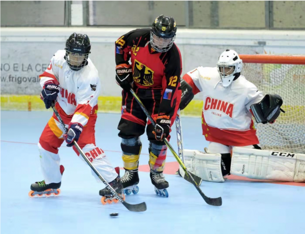 &OpenCurlyDoubleQuote;05後&rdquo;冰球少年：熱血為國，衝刺省運會