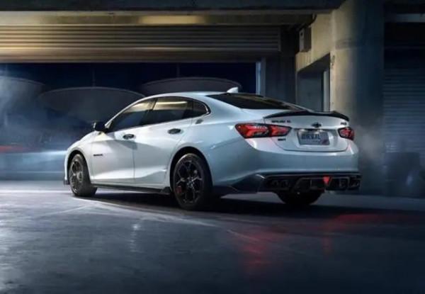 邁銳寶XL 110週年紀念版上市，採用碳黑運動套件，起售價19.59萬