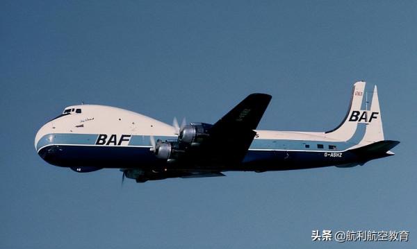 飛機真奇怪,英國佔一半 飛機真奇怪,英國佔一半