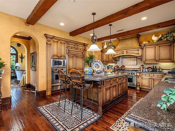 超復古山景莊園，美劇裡富豪們的樂趣，不到550萬你也能擁有