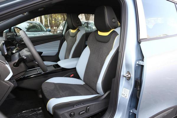 大眾純電SUV來了,續航最高555km,ID.4X19.99萬起,顏值高檔次足 大眾純電SUV來了,續航最高555km,ID.4X19.99萬起,顏值高檔次足