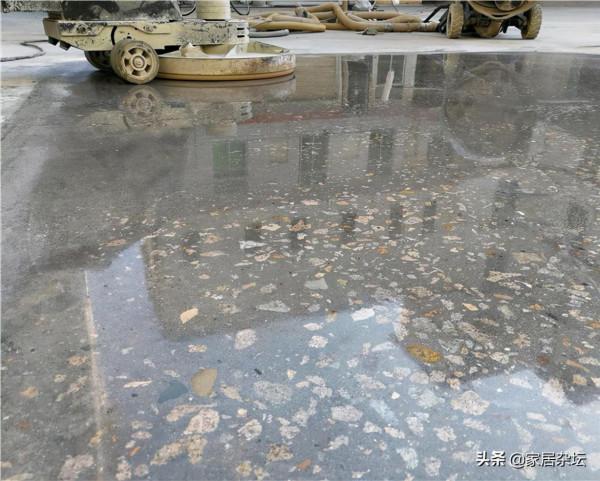 水磨石地面的優缺點各有5點，是否做水磨石地面，更應該看其缺點