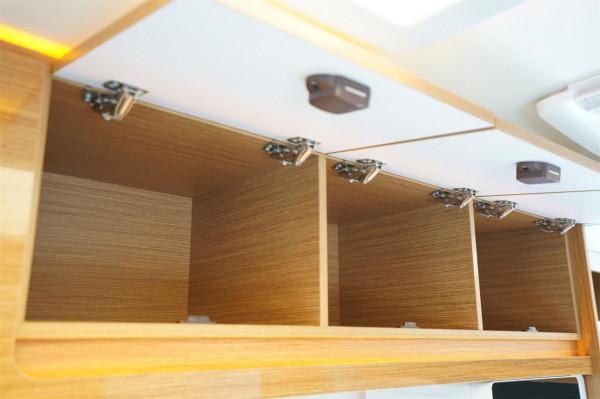 雙層地板的房車？國產房車大升級！羅曼特斯C100橫床版房車