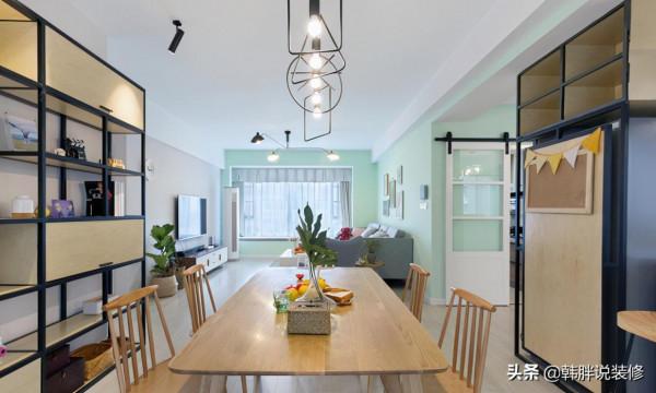 120㎡極簡新房，清亮的薄荷綠牆面，吧檯和餐邊櫃是最大亮點