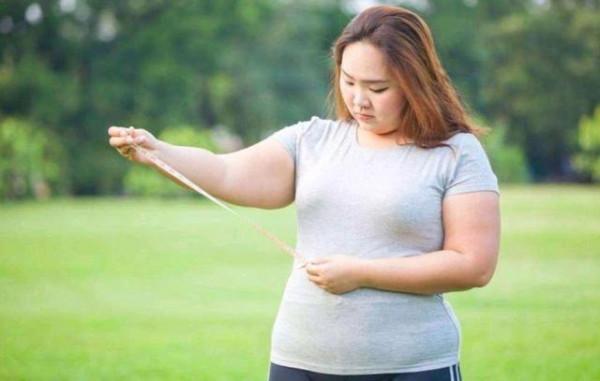 洗冷水澡，究竟是“強身”，還是“傷身”？聽聽醫生怎麼說