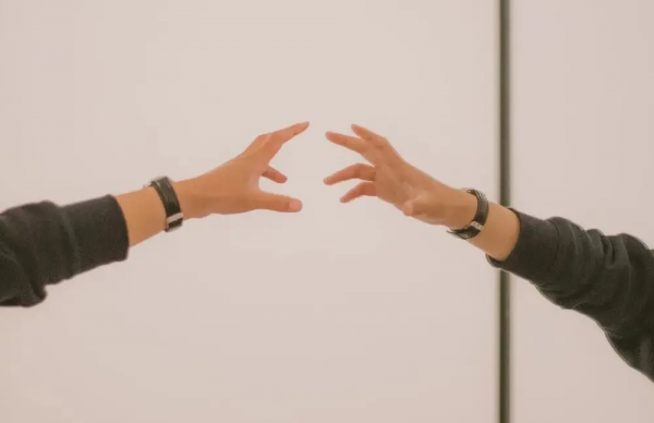 媽媽強爸爸弱？這樣家庭的孩子容易不開心，原因在這裡