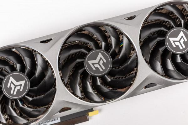 辦公兼顧少佔地兒的ITX-追風者217v2裝機展示 辦公兼顧少佔地兒的ITX-追風者217v2裝機展示