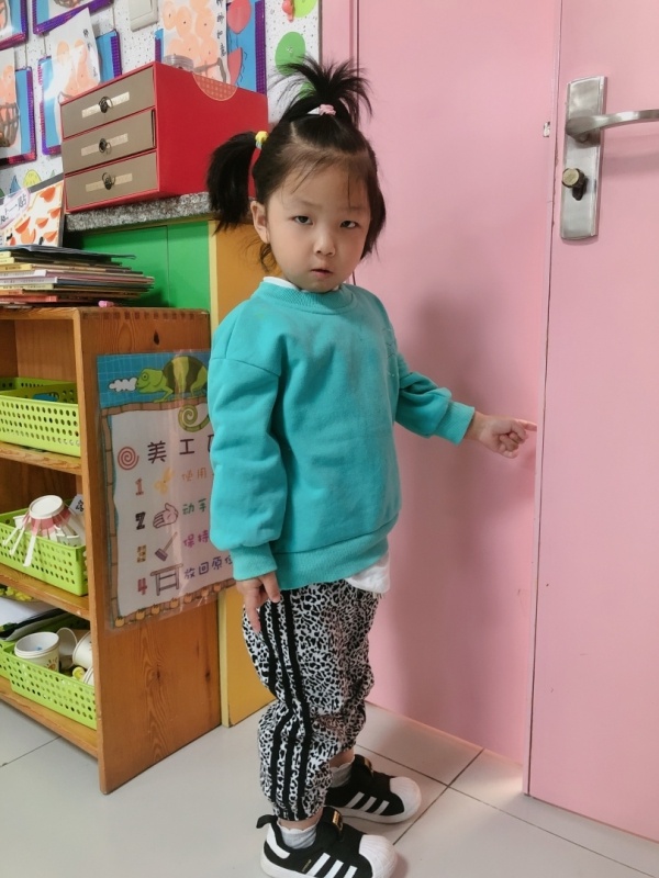 幼兒園裡的安全小常識——黃村二幼小班生活活動 幼兒園裡的安全小常識——黃村二幼小班生活活動