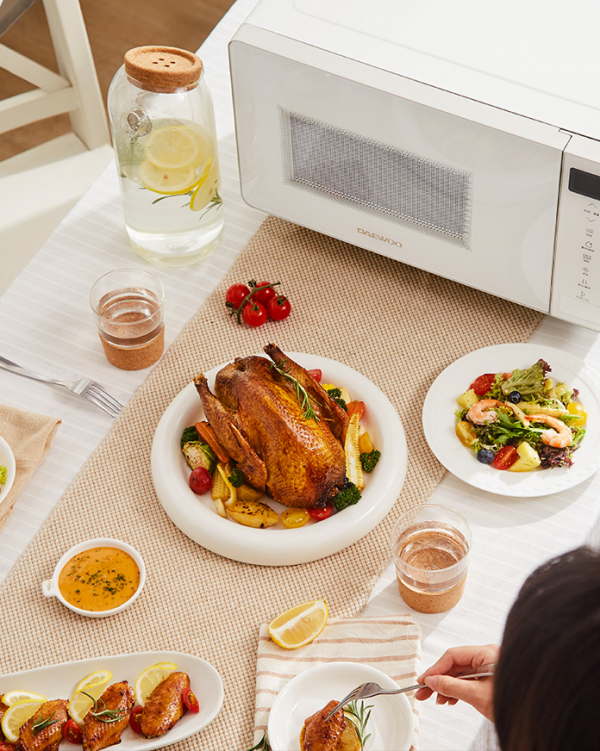 曾紅極一時的微波爐，為何如今“存在感”幾乎為零？該淘汰了嗎？