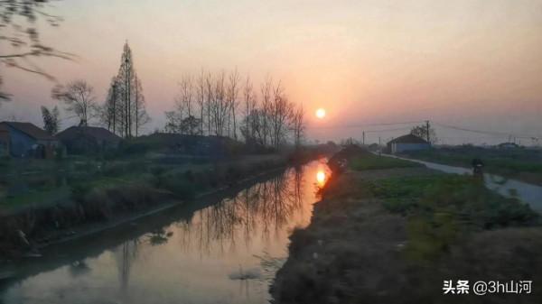 江漢平原上的日落時分