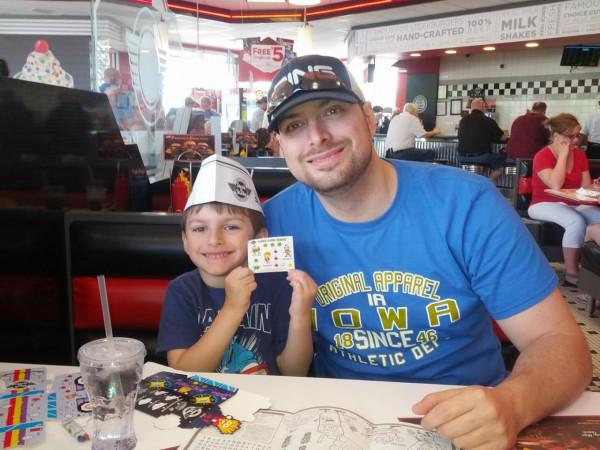 幼兒園老師發現學生悶悶不樂,瞭解原因後,救了孩子爸爸一命 幼兒園老師發現學生悶悶不樂,瞭解原因後,救了孩子爸爸一命