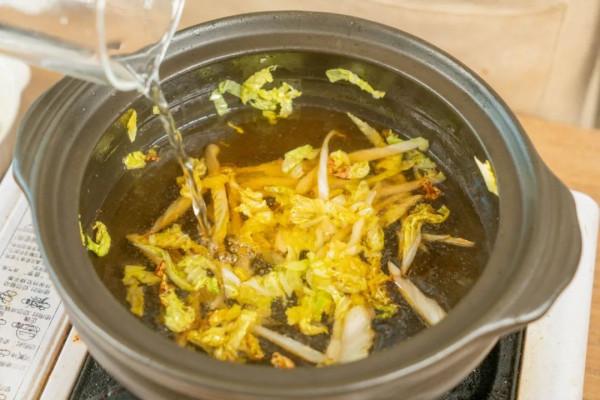 冬天犯懶不怕！有口鍋就能做，隨便煮煮鮮得眉毛掉下來