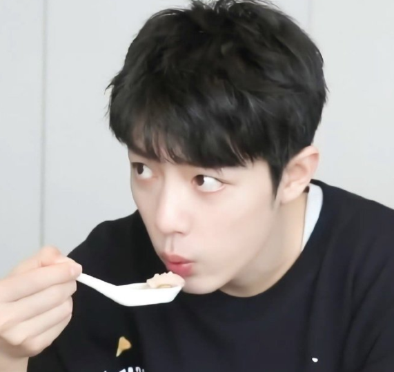 肖戰“廢話文學”登上熱搜,一句玩笑體現出教養,是學生該追的星 肖戰“廢話文學”登上熱搜,一句玩笑體現出教養,是學生該追的星