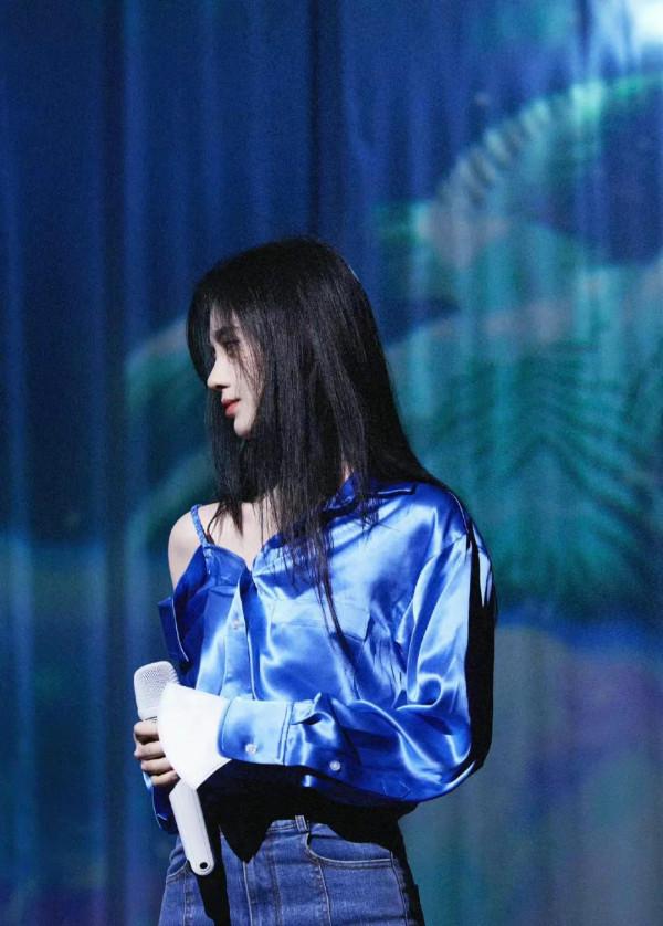 鞠婧禕芒果年貨節彩排照 鞠婧禕芒果年貨節彩排照