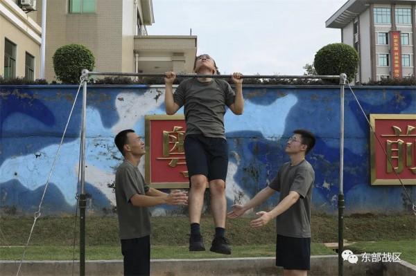 關注｜這場比武很燃！數百名官兵同臺競技