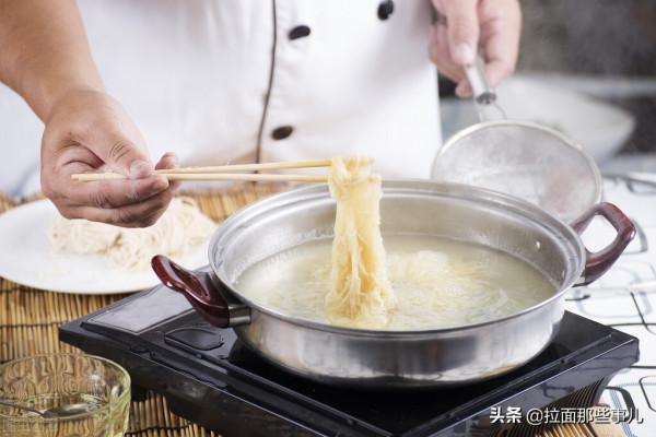 乾麵館太累了,想歇歇,商業版正宗安徽牛肉板面配方,分享有緣人 乾麵館太累了,想歇歇,商業版正宗安徽牛肉板面配方,分享有緣人