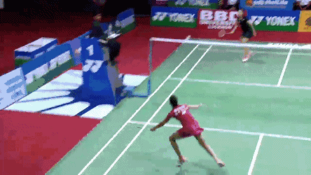 打球那麼多年還處處捱打？趕快跟大神學學後退步法