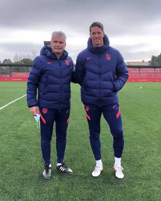 足球早報｜|C羅想去巴薩，哈蘭德想去皇馬