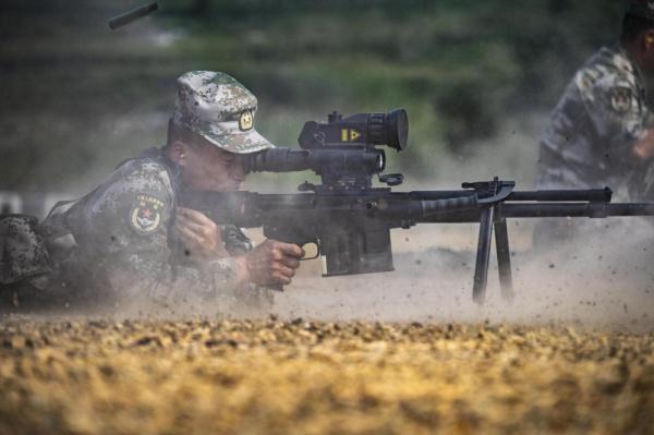 四彈穿一孔，狙擊手就是這樣煉成的