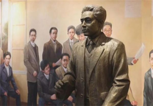 他是毛主席同學，與鄧小平前妻結婚，兒子是副國級幹部