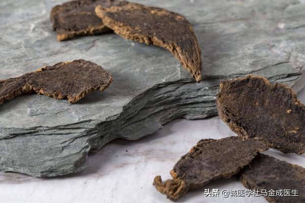 苦於嘴幹、眼睛幹、鼻腔幹、肌膚乾燥，一劑百合固金丸，滋潤周身