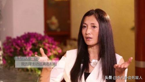 年輕貌美如花，老了狀態各異，這10位女星告訴你：歲月也會敗美人
