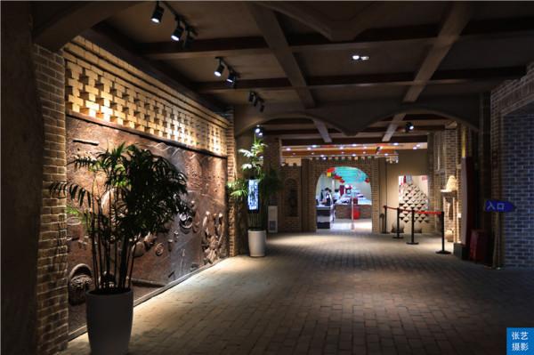 烏魯木齊市饢文化產業園:見識了饢的花式吃法,饢吃一個月不重樣 烏魯木齊市饢文化產業園:見識了饢的花式吃法,饢吃一個月不重樣