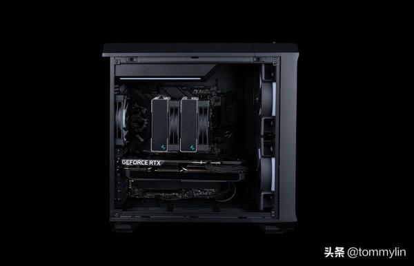 風冷執行者 - Fractal Design Torrent Compact 裝機展示