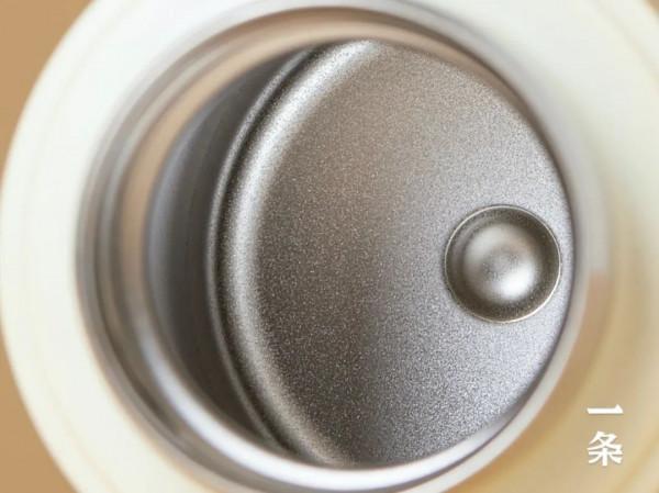 保溫杯裡的“女明星”——mosh!上新,圓潤可愛,一鍵開蓋 保溫杯裡的“女明星”——mosh!上新,圓潤可愛,一鍵開蓋