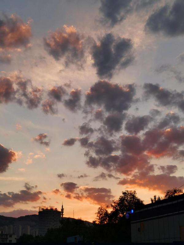 這一生，一個人，哪裡走得下去？