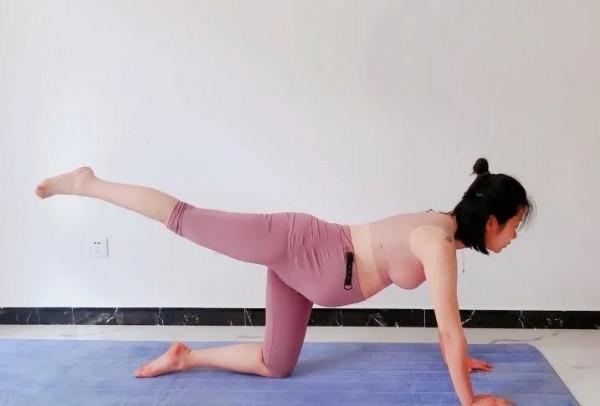 懷孕時出現這3個徵兆,實則提醒孕媽:要長妊娠紋了 懷孕時出現這3個徵兆,實則提醒孕媽:要長妊娠紋了