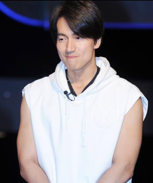 有酒窩演戲還好看的男演員，我只服這6位！笑起來有擋不住的魅力